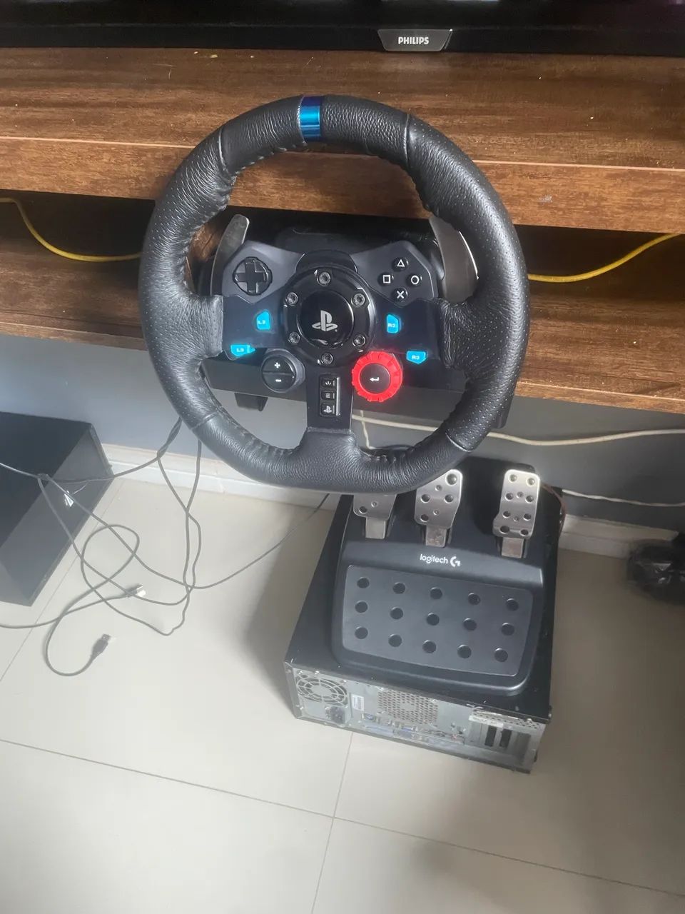 Volante Logitech G29 p/ Ps4/Ps5/Pc  - Foto 3