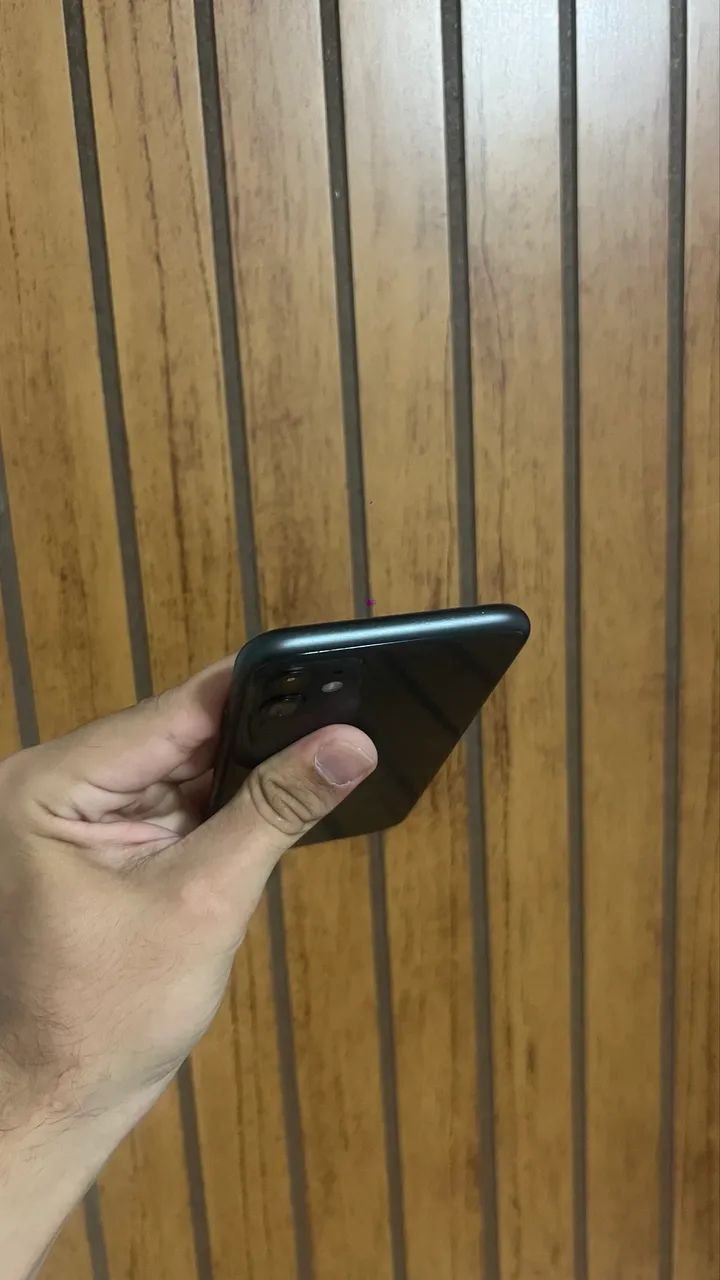 IPhone 11 64GB  - Foto 4