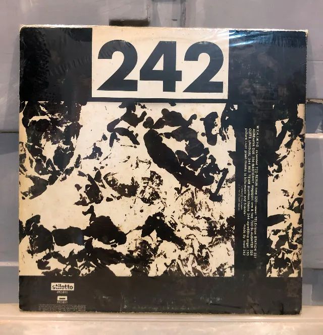 Front 242 - Official Version - LP Vinil 1987 - Foto 2