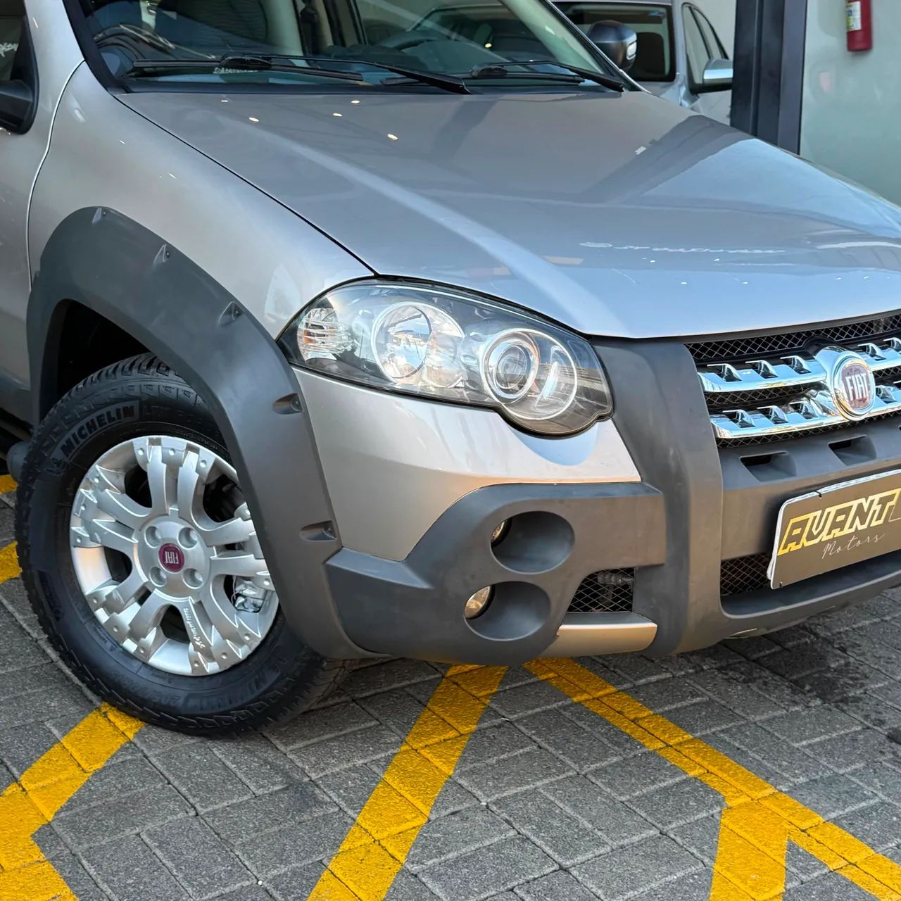 Fiat Strada Adventure 1.8/ 1.8 Locker Flex CE 2012