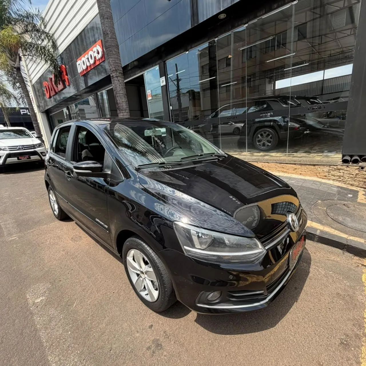 Volkswagen Fox Fox Comfortline 1.6 Flex 8V 5p 2018
