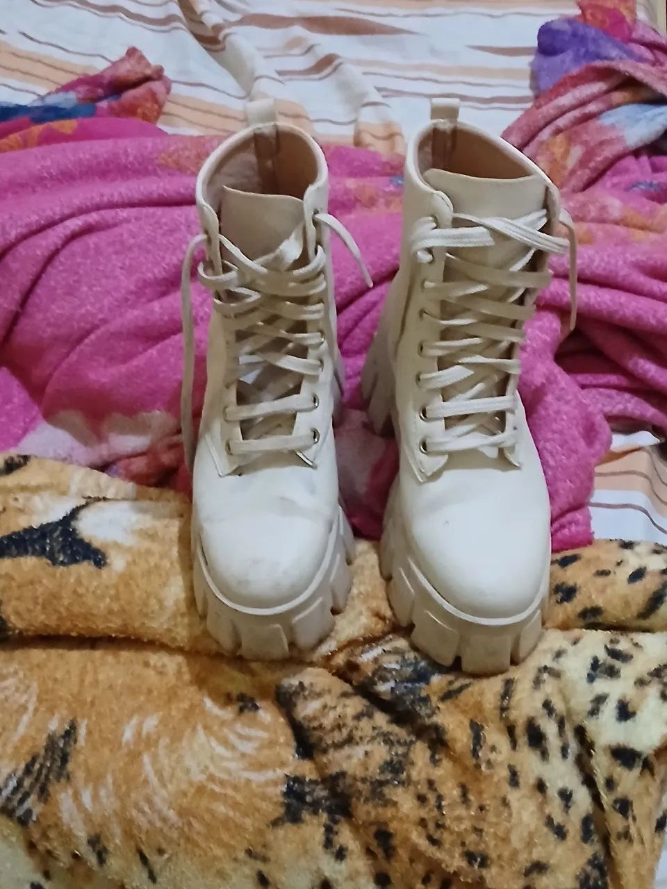 Bota camuflada 
