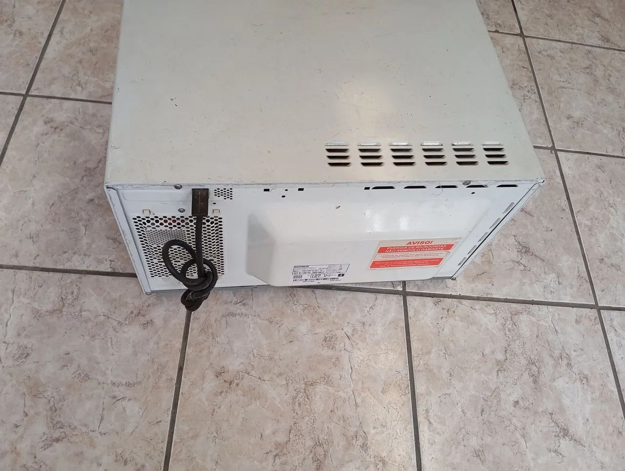 Microondas Eletrolux em perfeito estado  - Foto 5