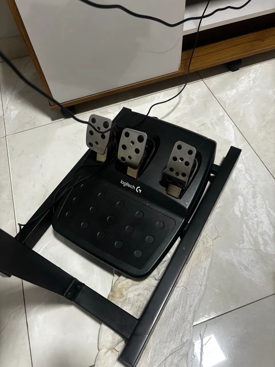 Volante Logitech G29 + cockpit - Foto 4