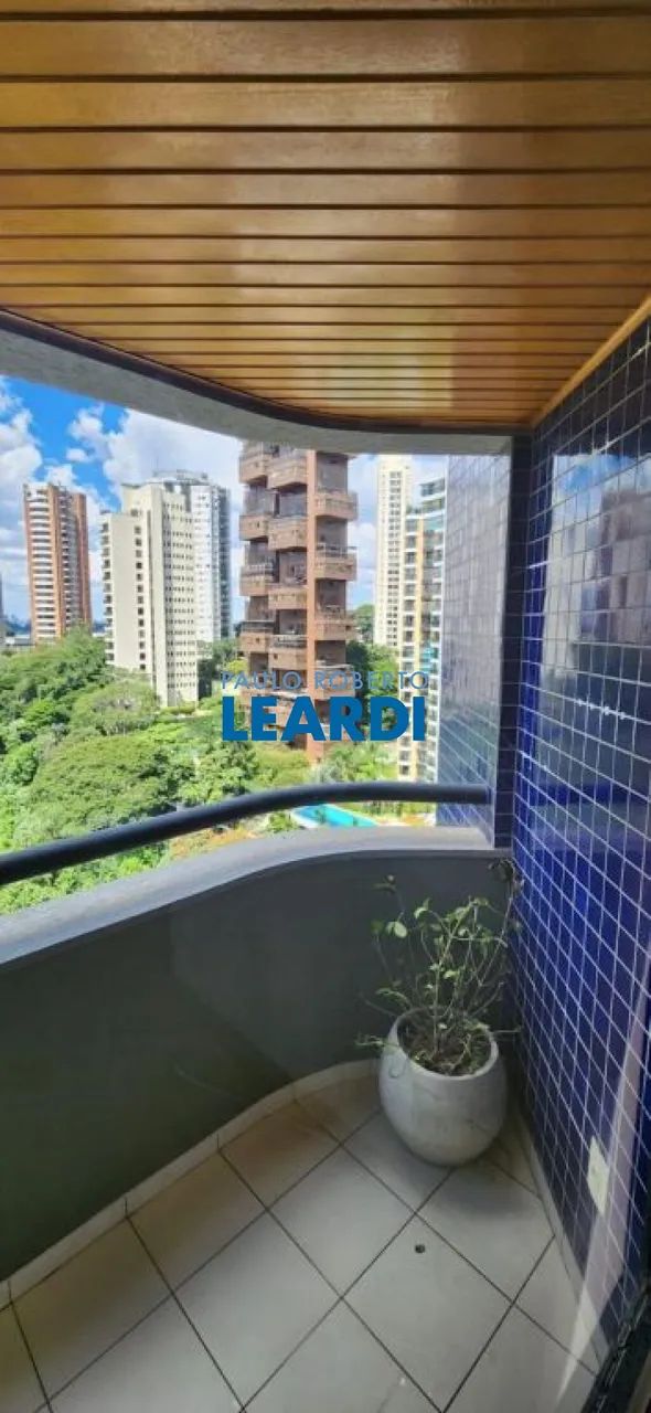 APARTAMENTO - MORUMBI - SP