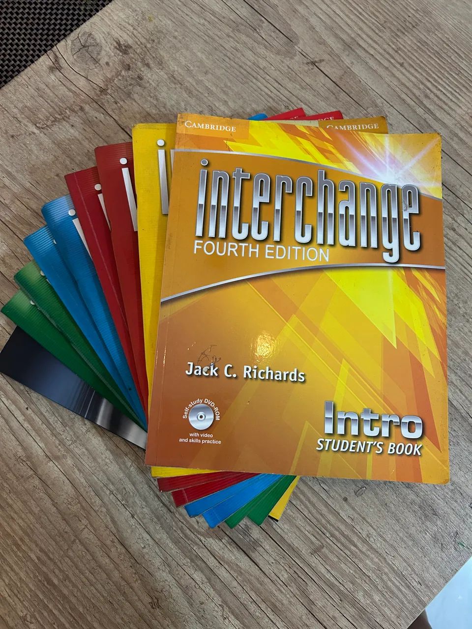 Kit livros de inglês (interchange + summit 1)  