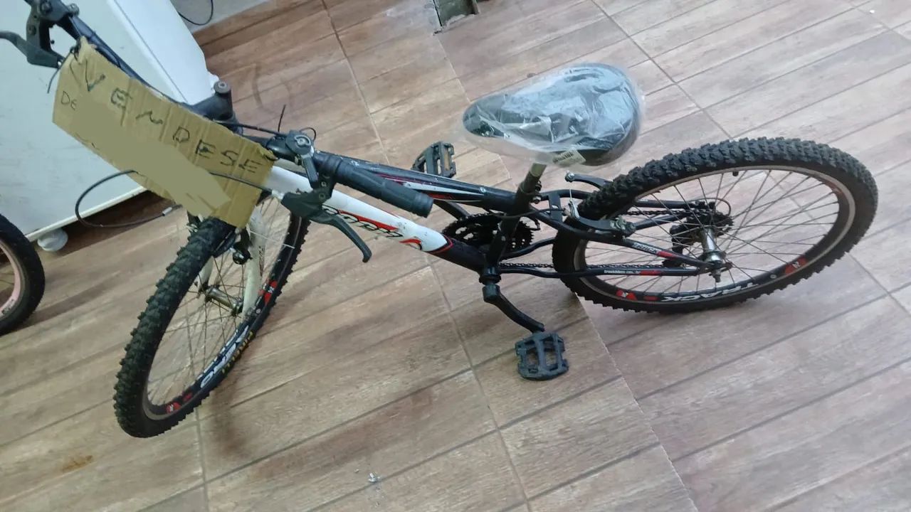 Bicicleta  - Foto 2