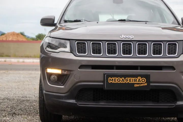 Jeep Compass Longitude 2.0 4X2 Flex 16V Aut. 2018 - Foto 4