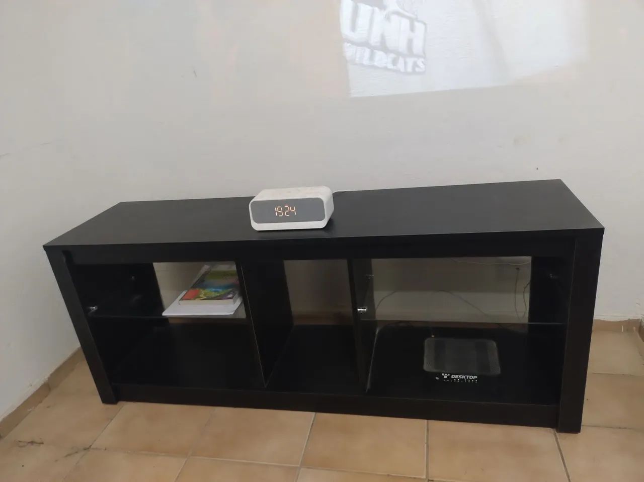 Rack preto semi novo