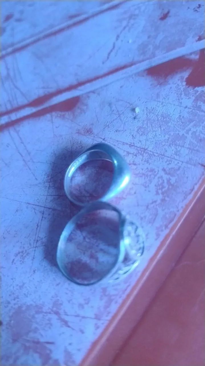 Vendo 2 anel de prata .moto na cidade nova  - Foto 2