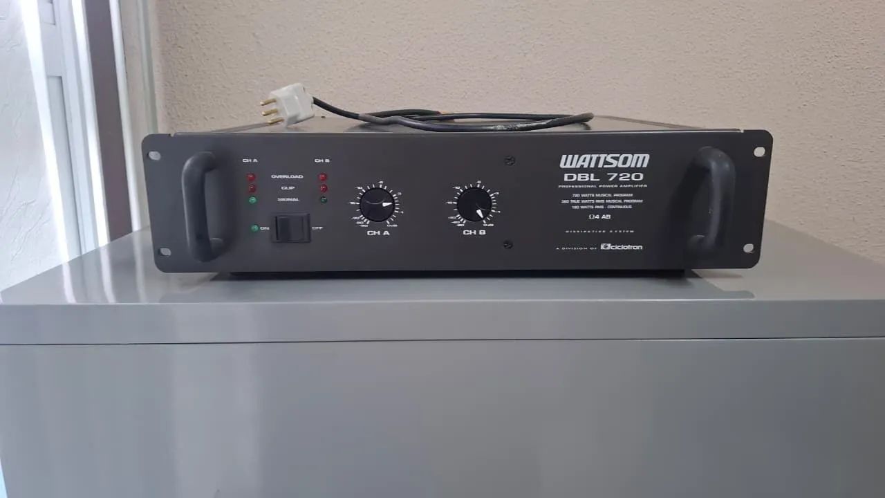 Amplificador de som 