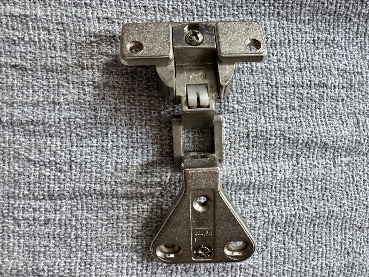 Kit 3 Dobradiças 270º Para Móveis Hettich  - Foto 3