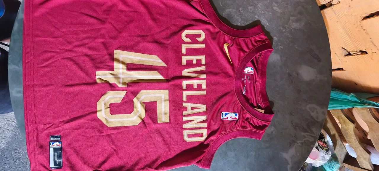 Duas Camisas de basquete - Foto 3