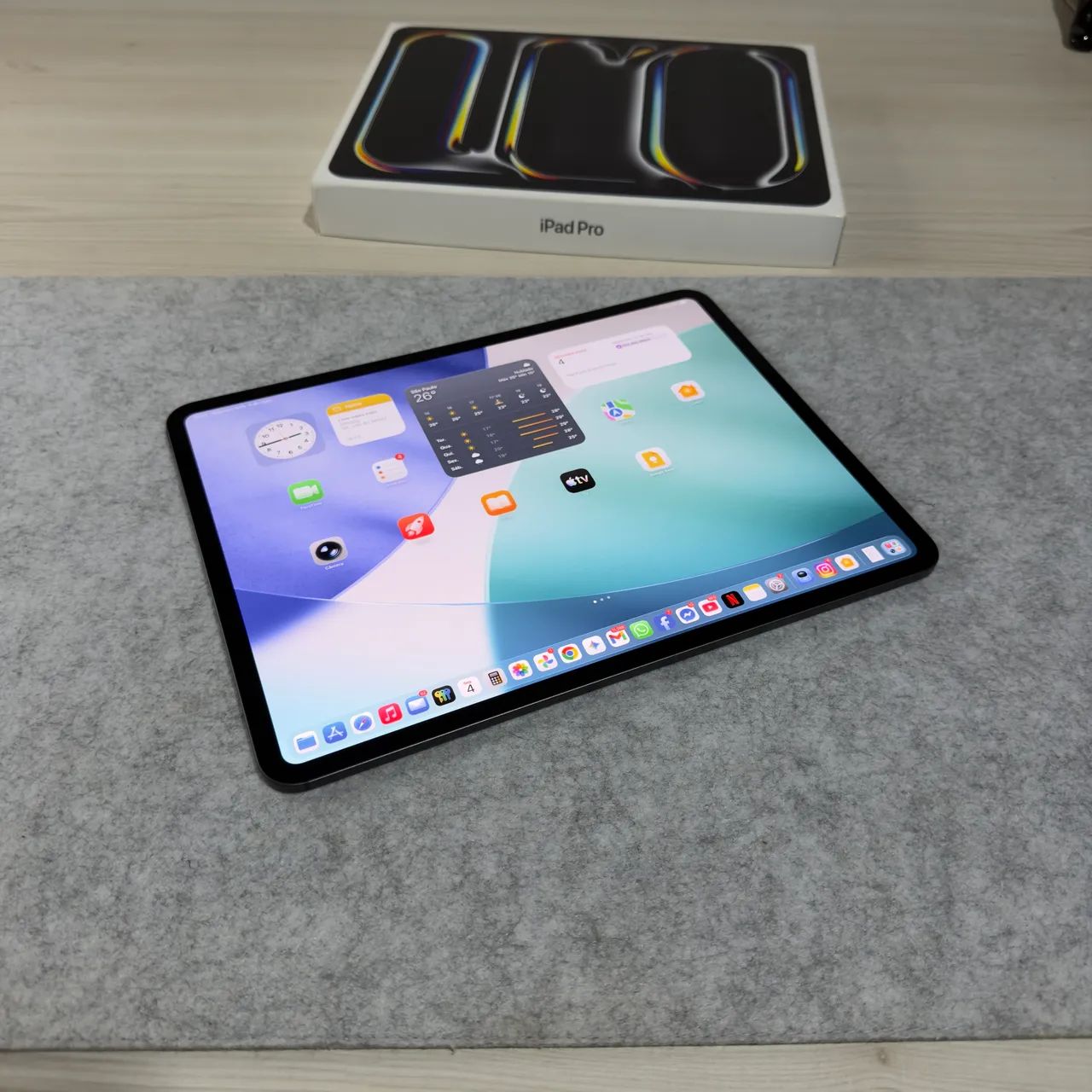 iPad Pro M5 13? + Teclado original Apple - Foto 3