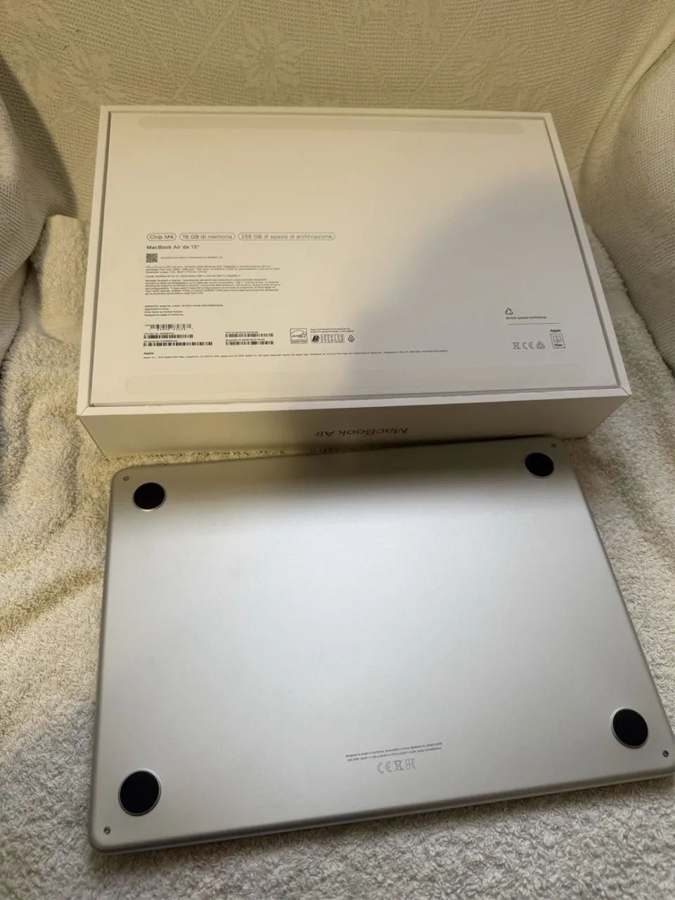 Vendo MacBook Air M4 256GB - Foto 2