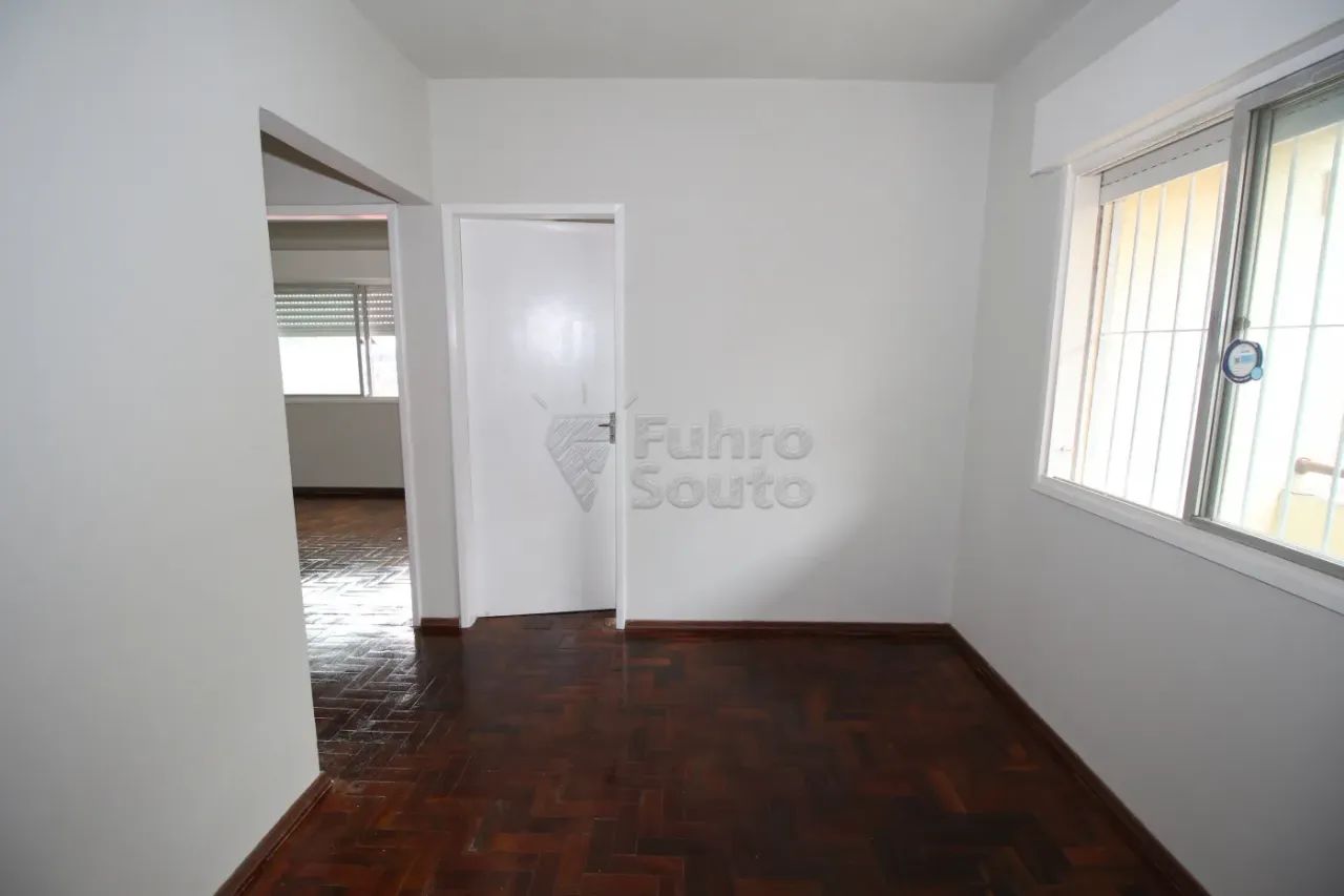 Excelente Oportunidade! Apartamento Padrão com 2 dormitórios - Foto 3