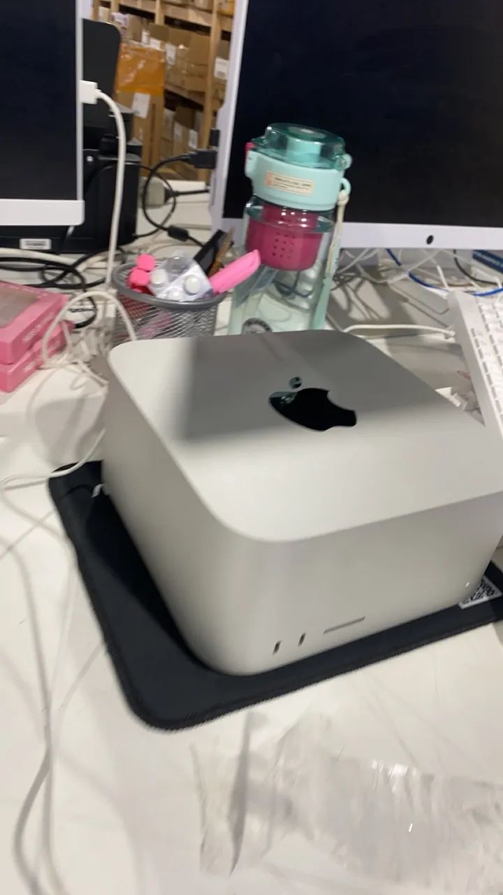 Mac studio M4 Max (Foi ativado agora, está zerado e totalmente