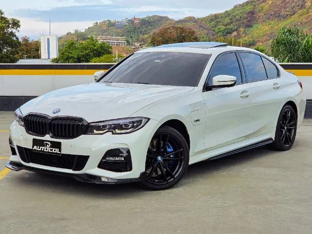 BMW 330E M Sport 2.0 Turbo Híbrido AU 2022