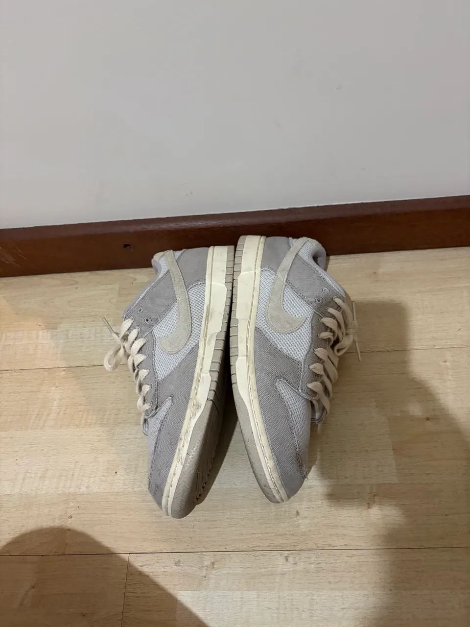Nike dunk cinza retrô 
