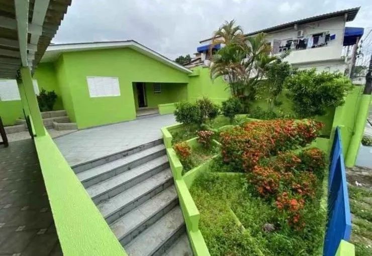 VENDE-SE CASA NO JAPIIM 