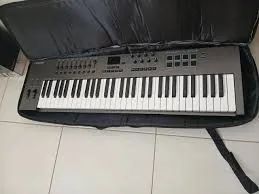 Teclado controlador nektar lx61 - Foto 2