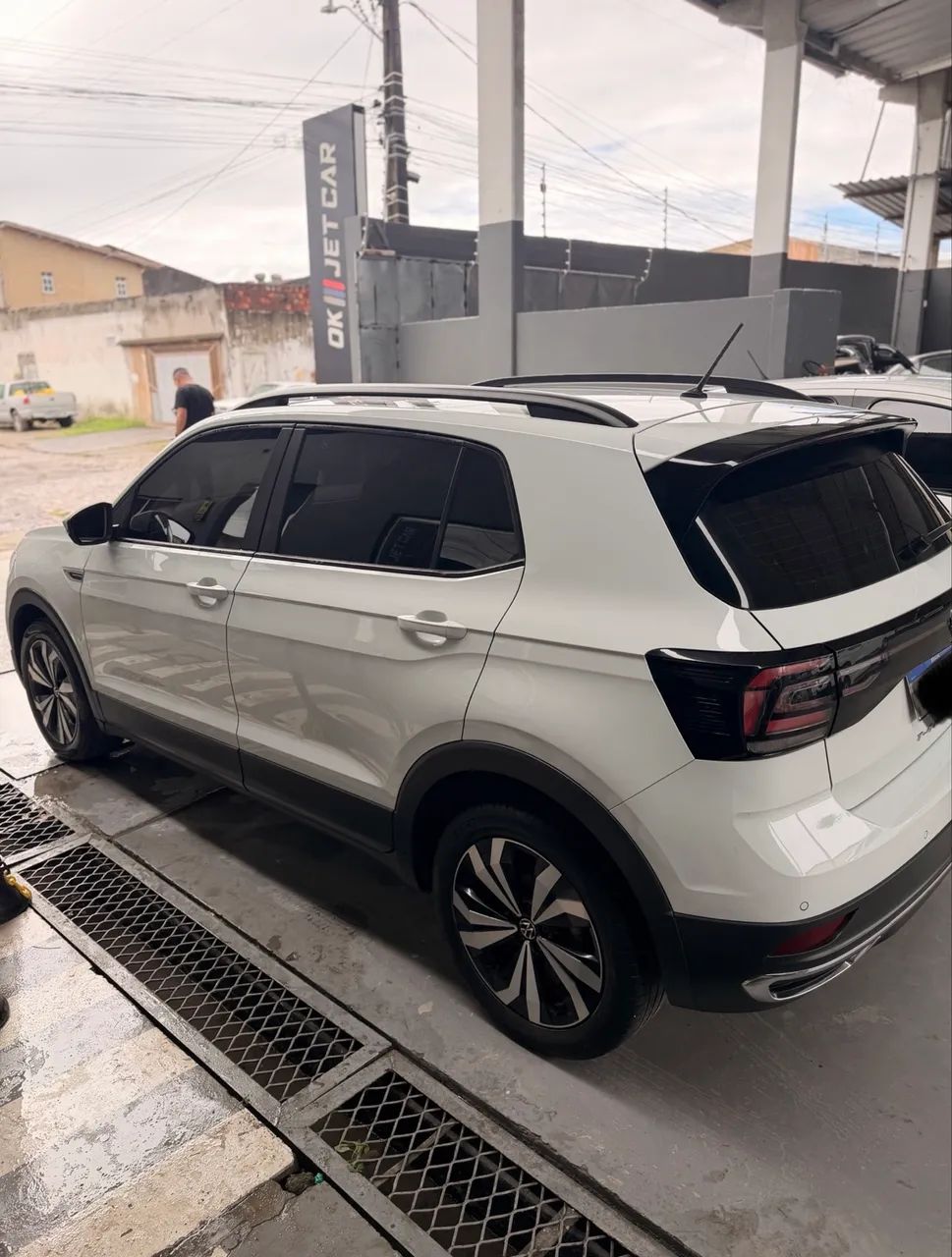 Volkswagen T-Cross Comfortline 1.0 TSI Flex 5P Aut. 2023 - Foto 2