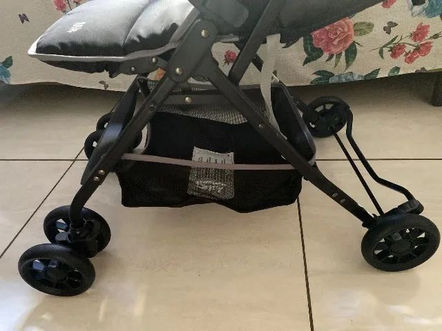Carrinho de bebê, usado somente 3 vezes  - Foto 5