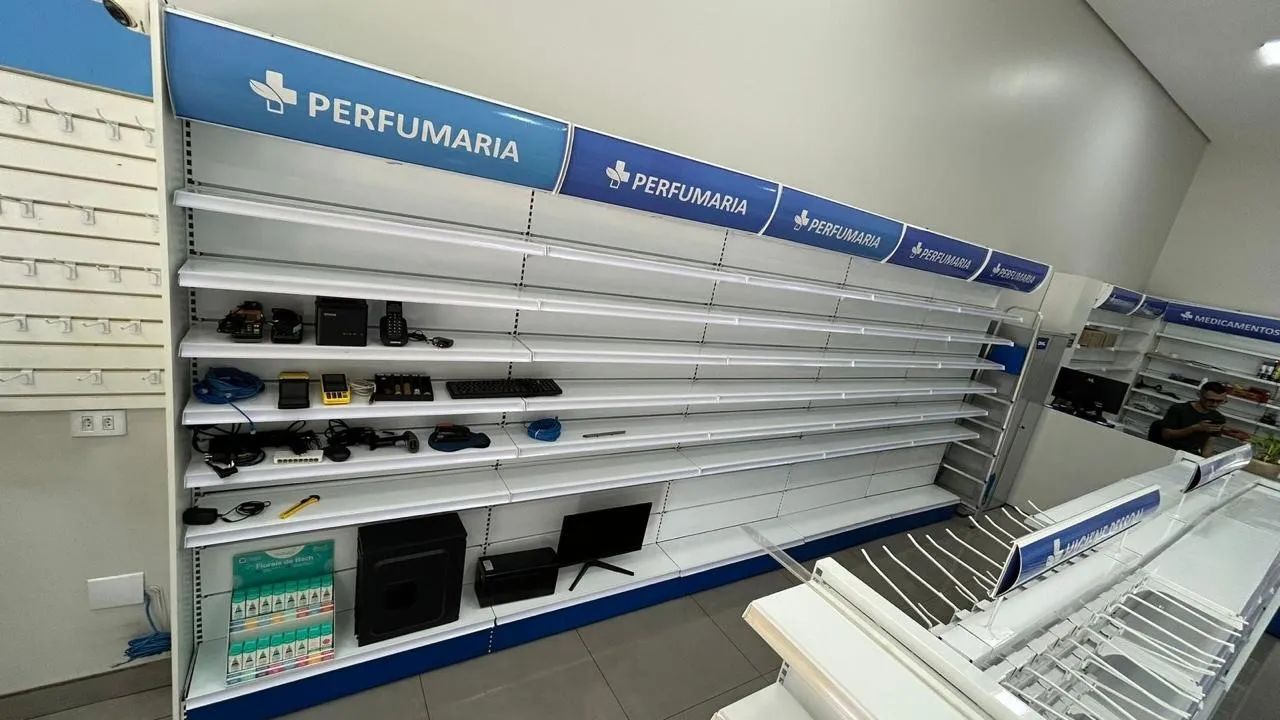 Móveis Para farmácia/ mercearia  - Foto 4