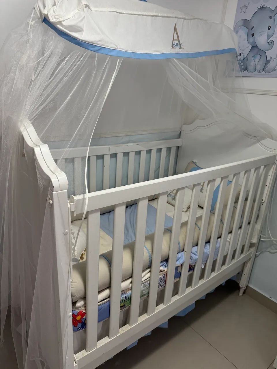 BERÇO INFANTIL COM COLCHÃO 