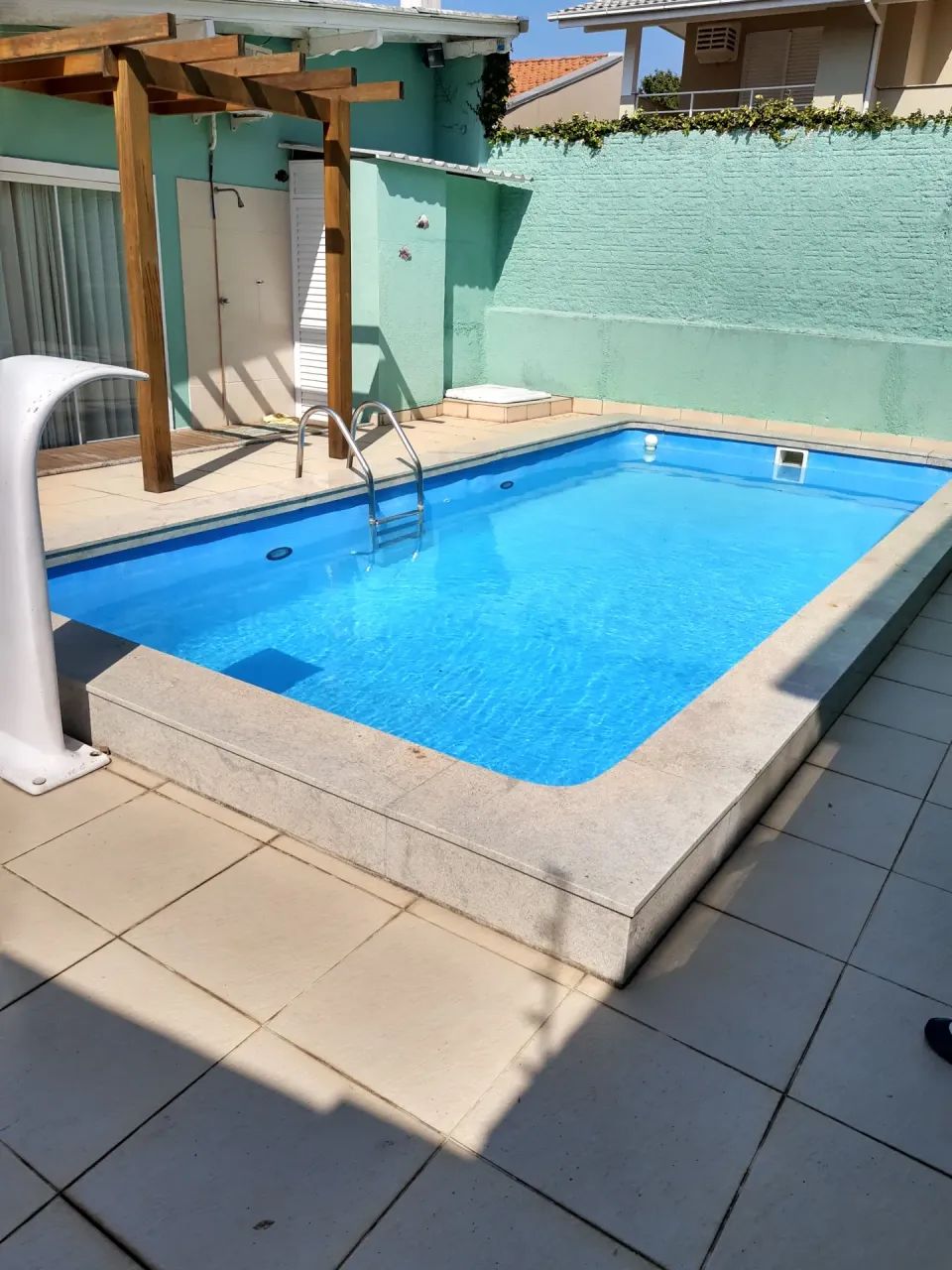 Casa com Ampla Área de Convivência e Piscina - Foto 2