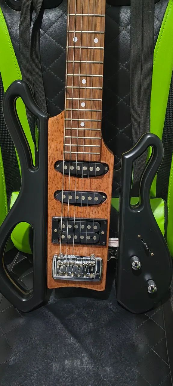 Guitarra Marques Ergonômica / Headless  - Foto 2