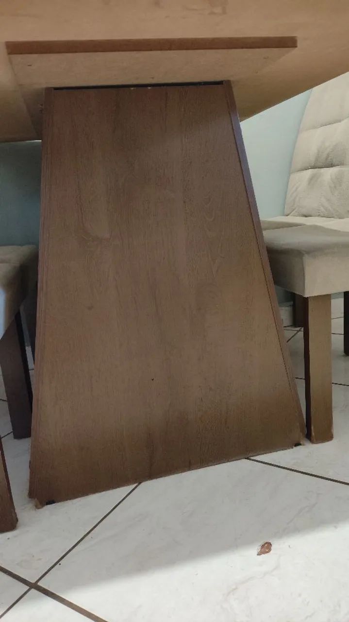 Mesa de Jantar 4 Cadeiras Tampo de Video - Foto 5