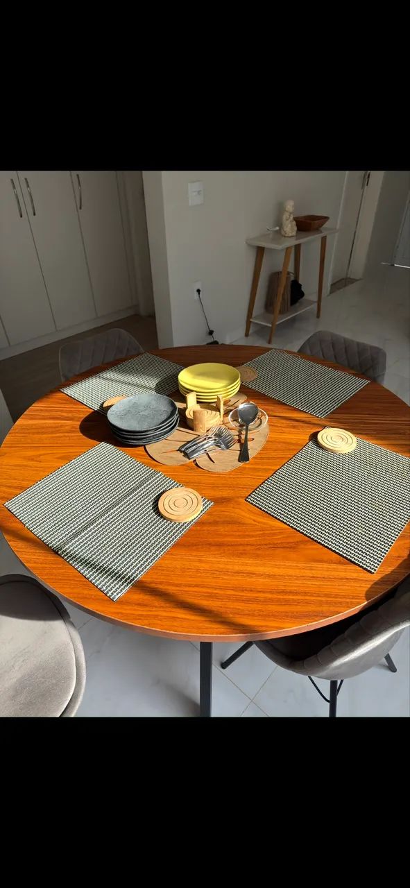 Mesa de Jantar 4 Lugares