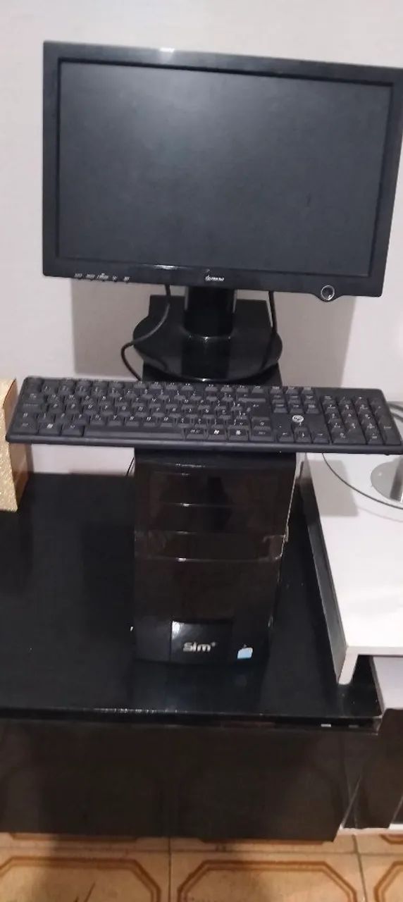 PC Positivo tela  17 windows 7