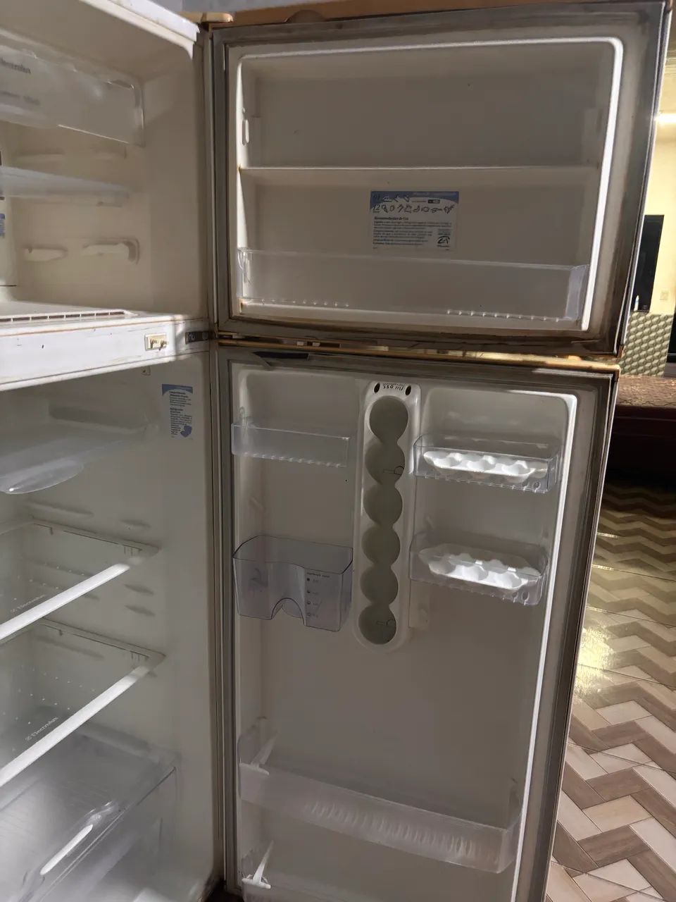 Vendo geladeira  - Foto 2