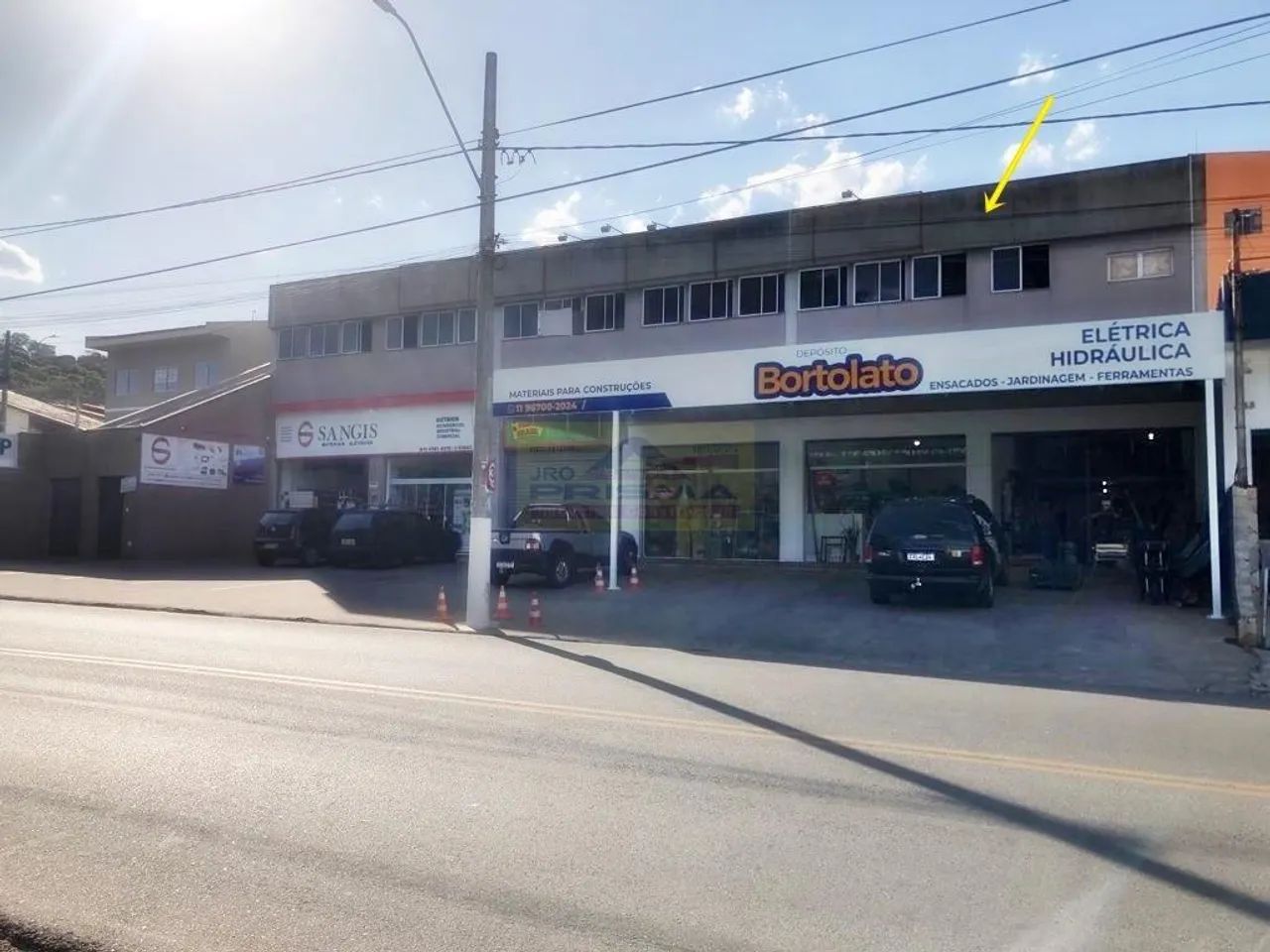 SALÃO COMERCIAL