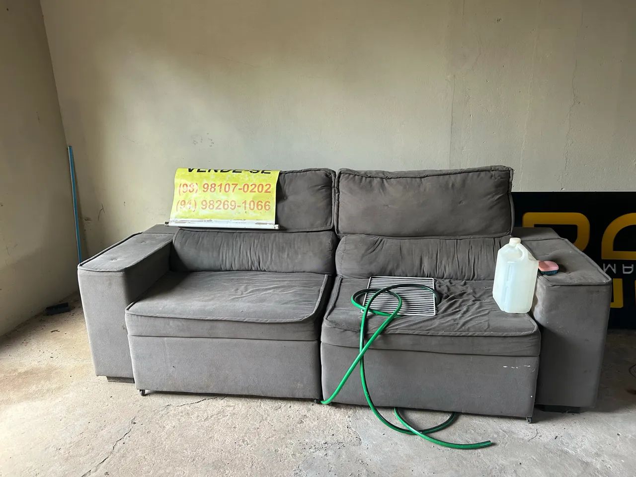 Vende-se sofá 