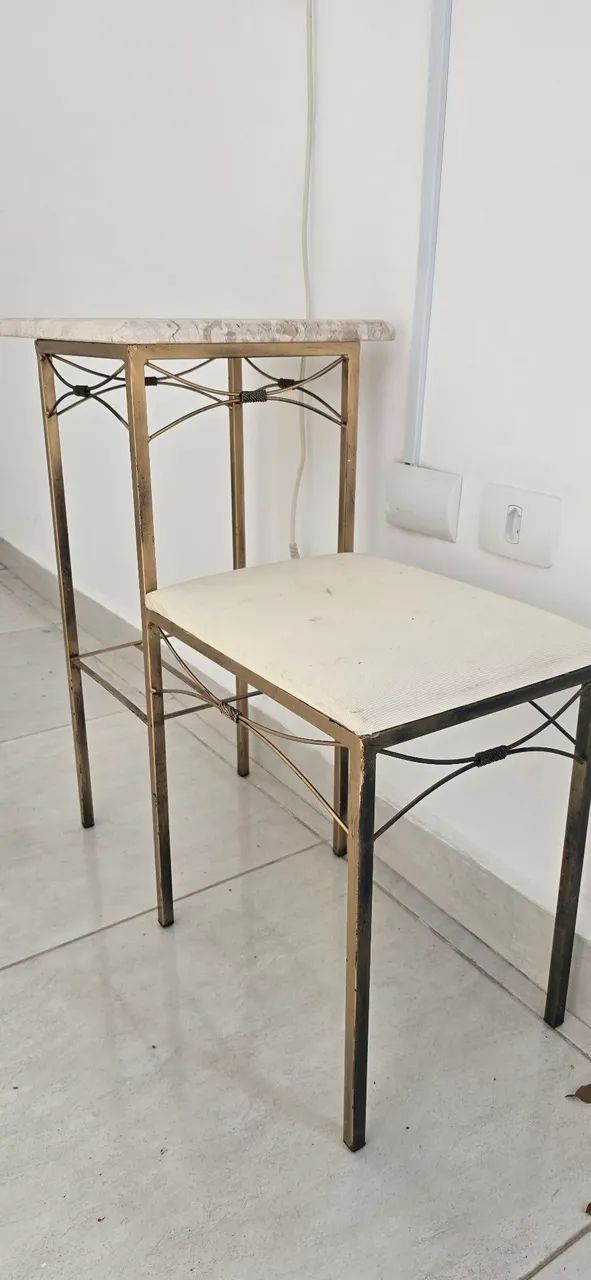 Mesa de telefone ? 