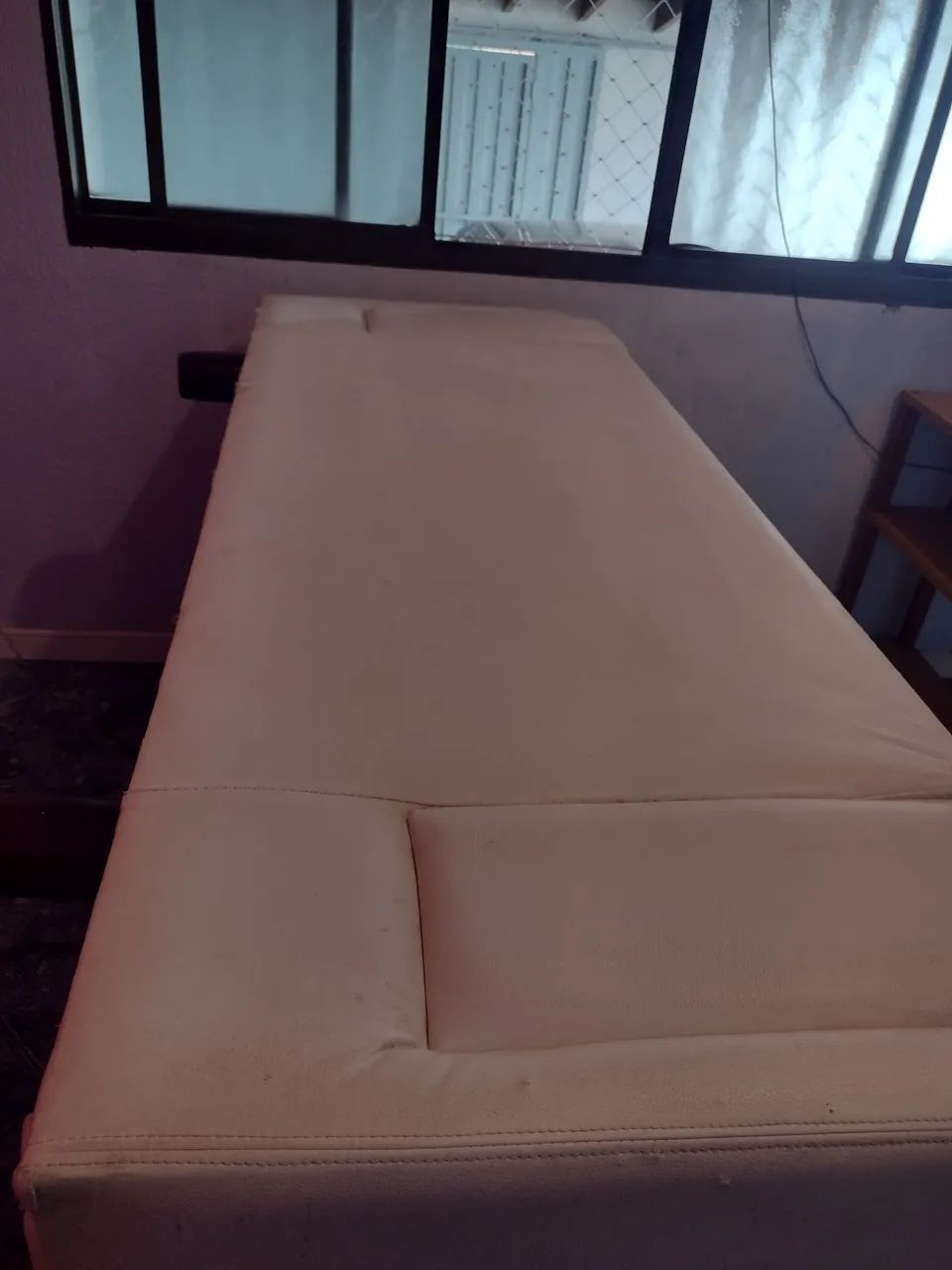 Doação de sofá com boa estrutura para reforma  - Foto 4