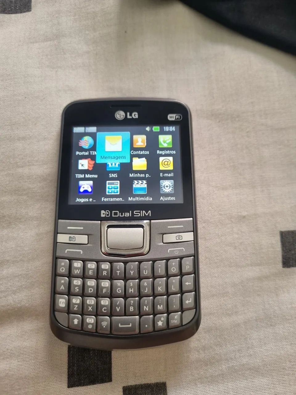 2 CELULARES , 1 LG , OITRO NOKIIA NOVISSIMOS - Foto 2