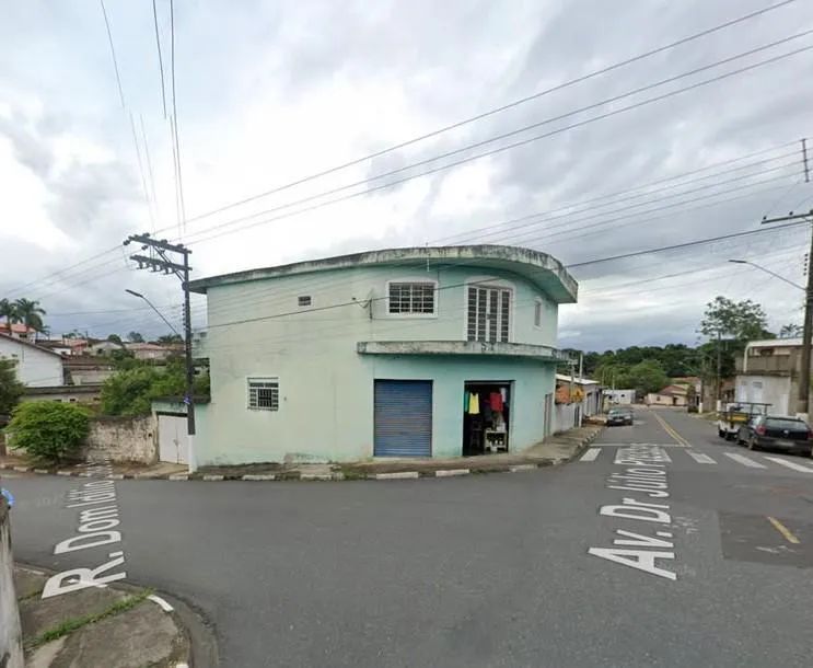 Sobrado para Venda em Sete Barras-SP