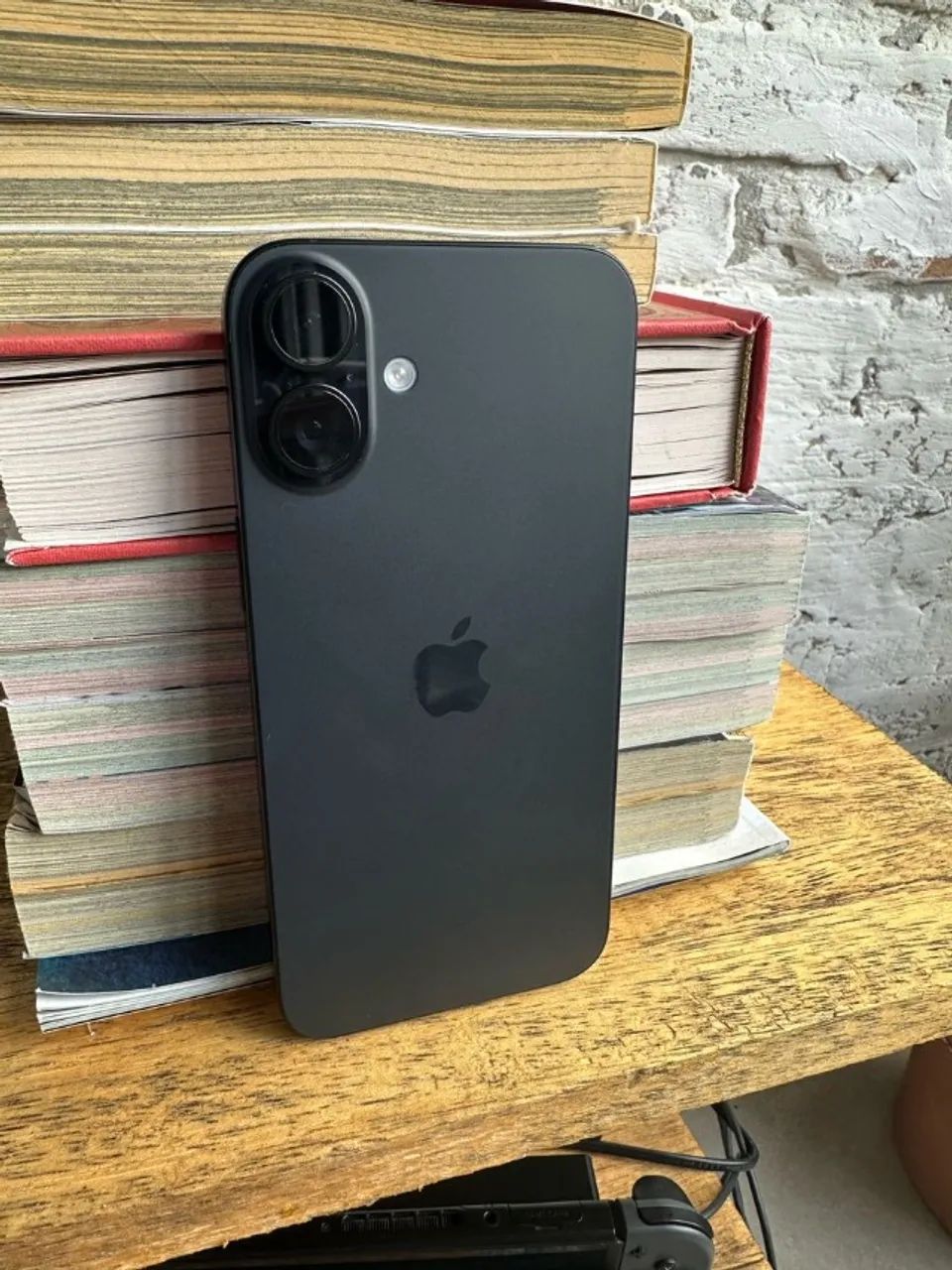 iPhone 16 - Em estado de novo! - Foto 2
