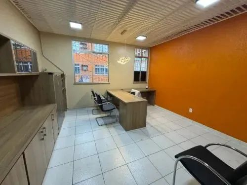 //Alugo Prédio Comercial no Centro 