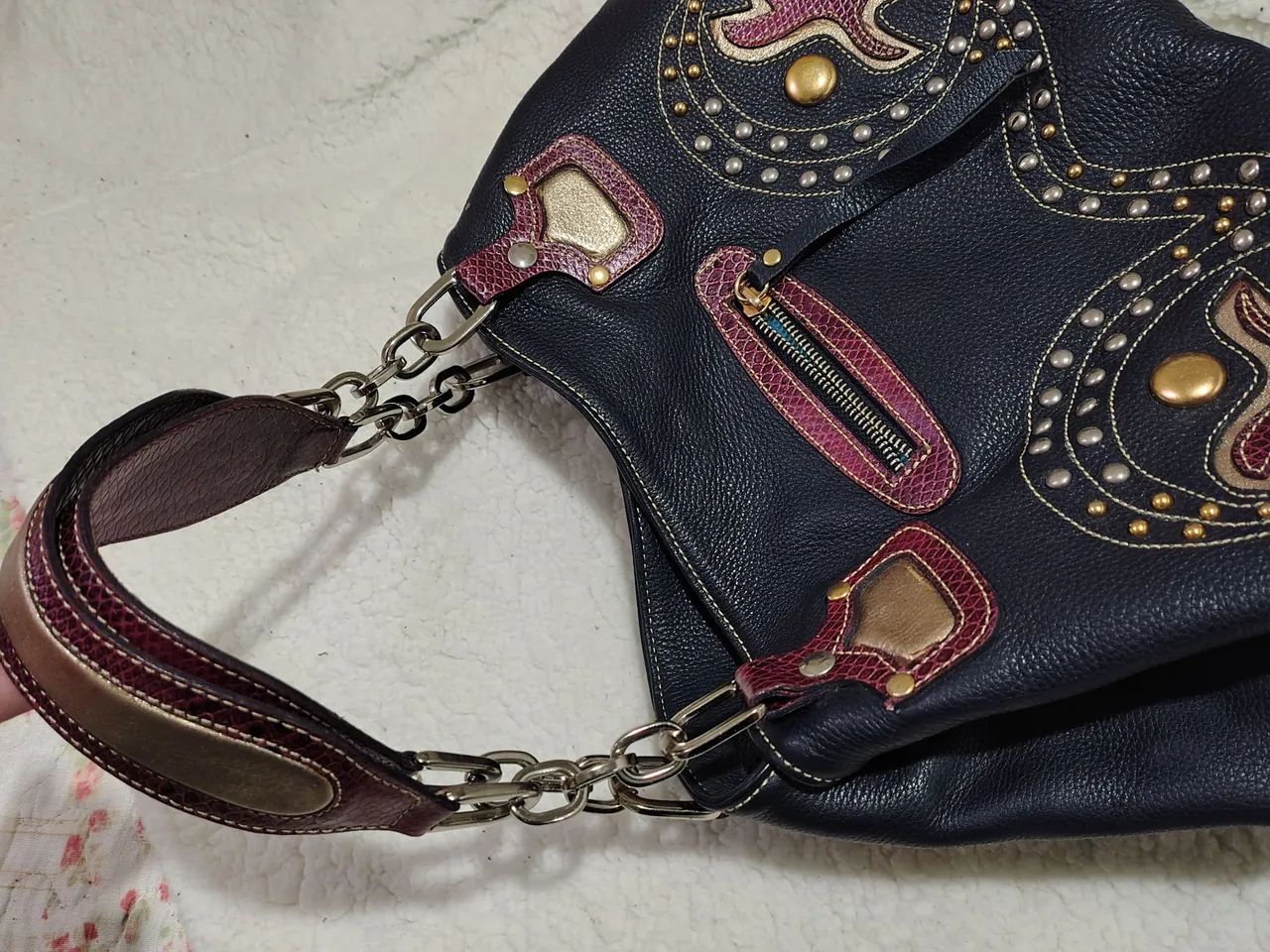 Bolsas 40$ a azul e 30 a nude - Foto 4