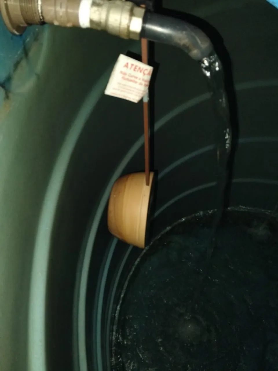 Limpeza e higienização de caixa d'água e çisternas - Foto 2