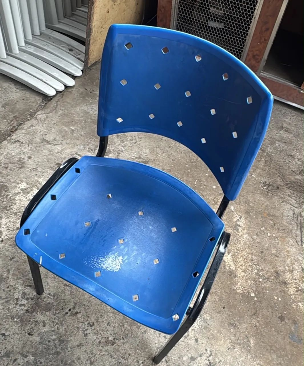 Cadeira iso azul - Foto 2