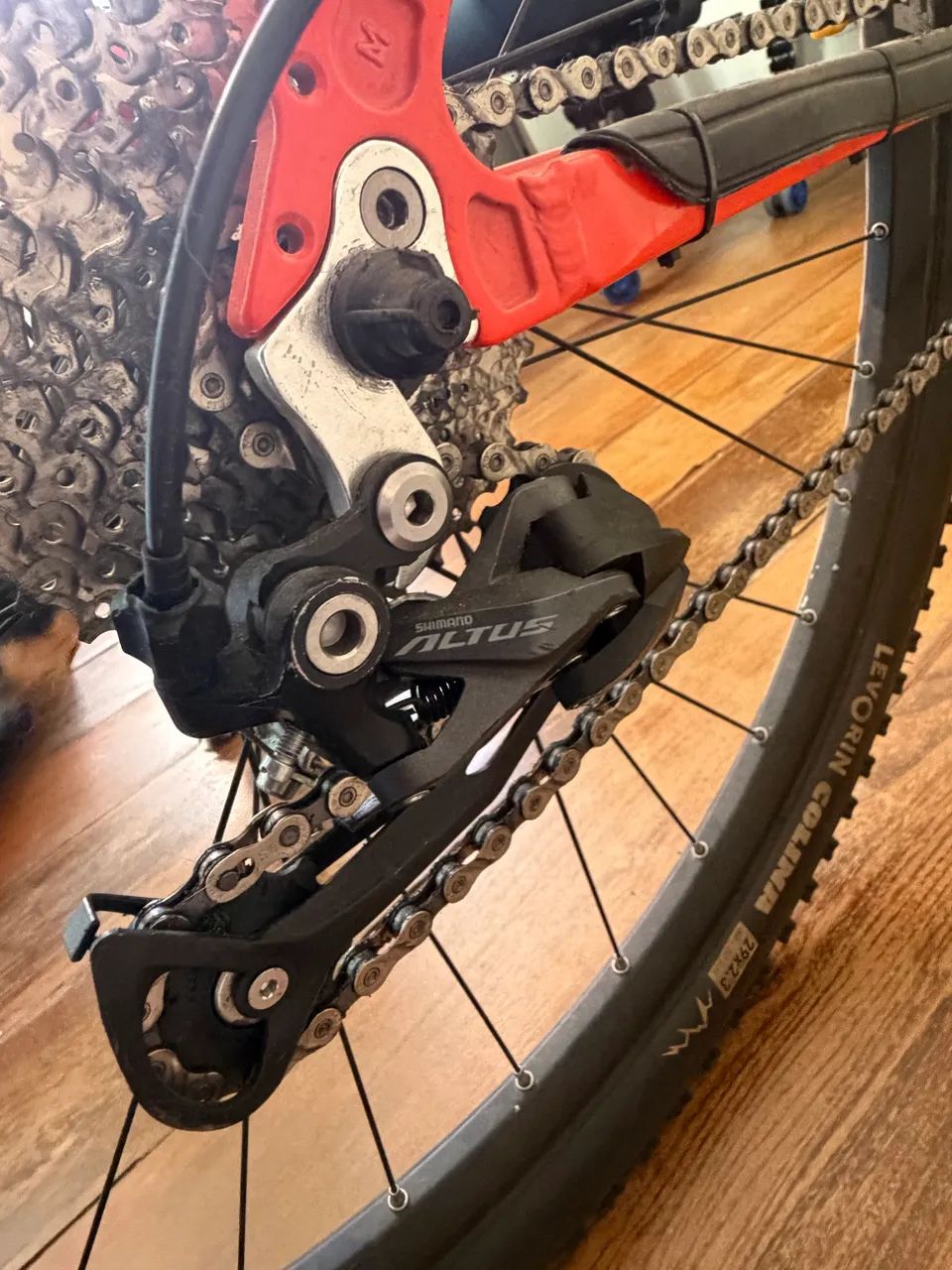 Bicicleta Aro 29 MTB Absolute - Foto 4
