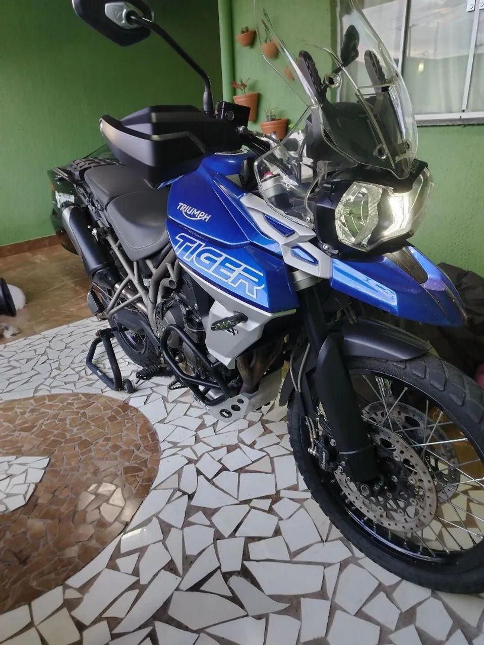 Triumph tiger 800 XCX