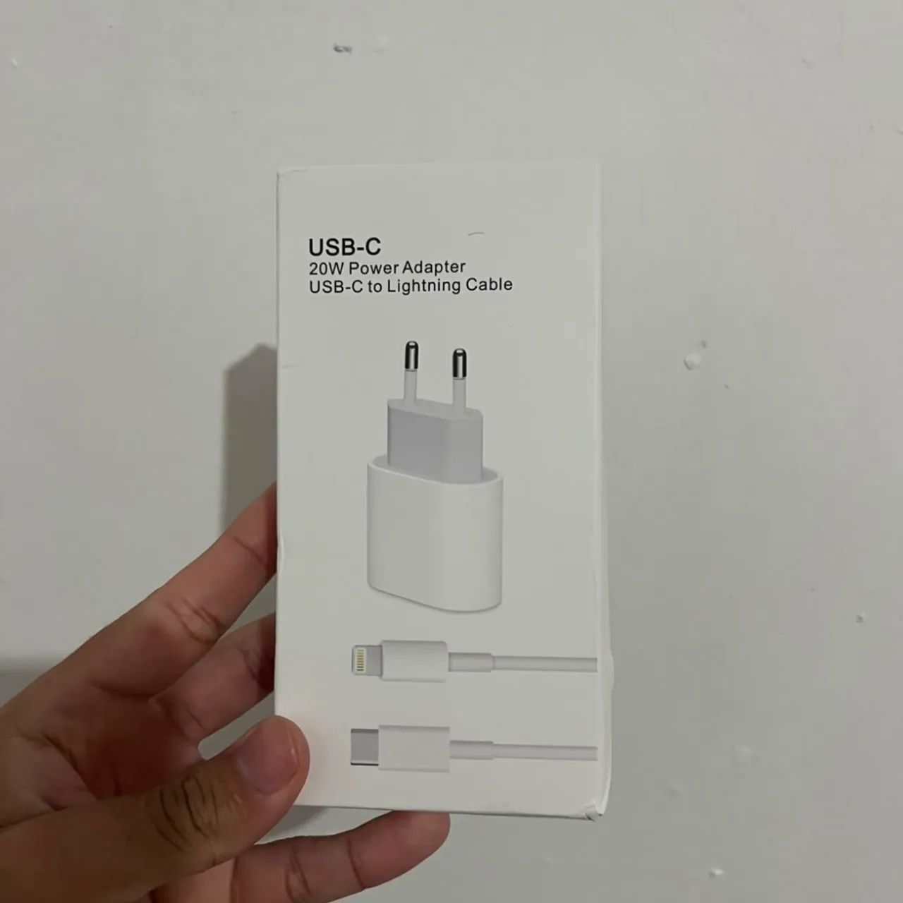 CARREGADOR IPHONE- FAÇO ENTREGA