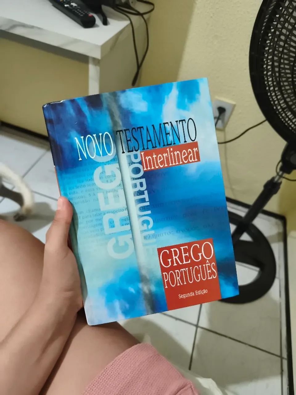 Novo testamento interlinear grego-português.